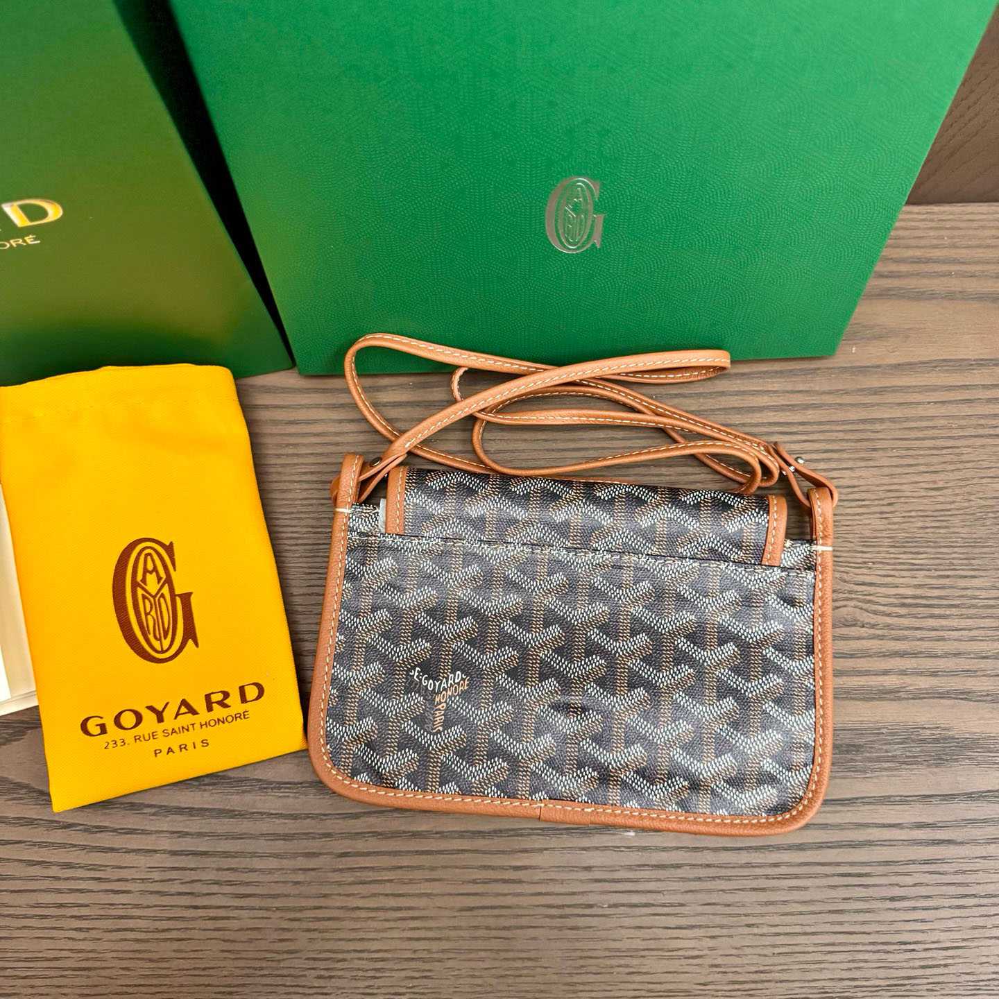 Goyard Plumet Pocket Wallet - DesignerGu