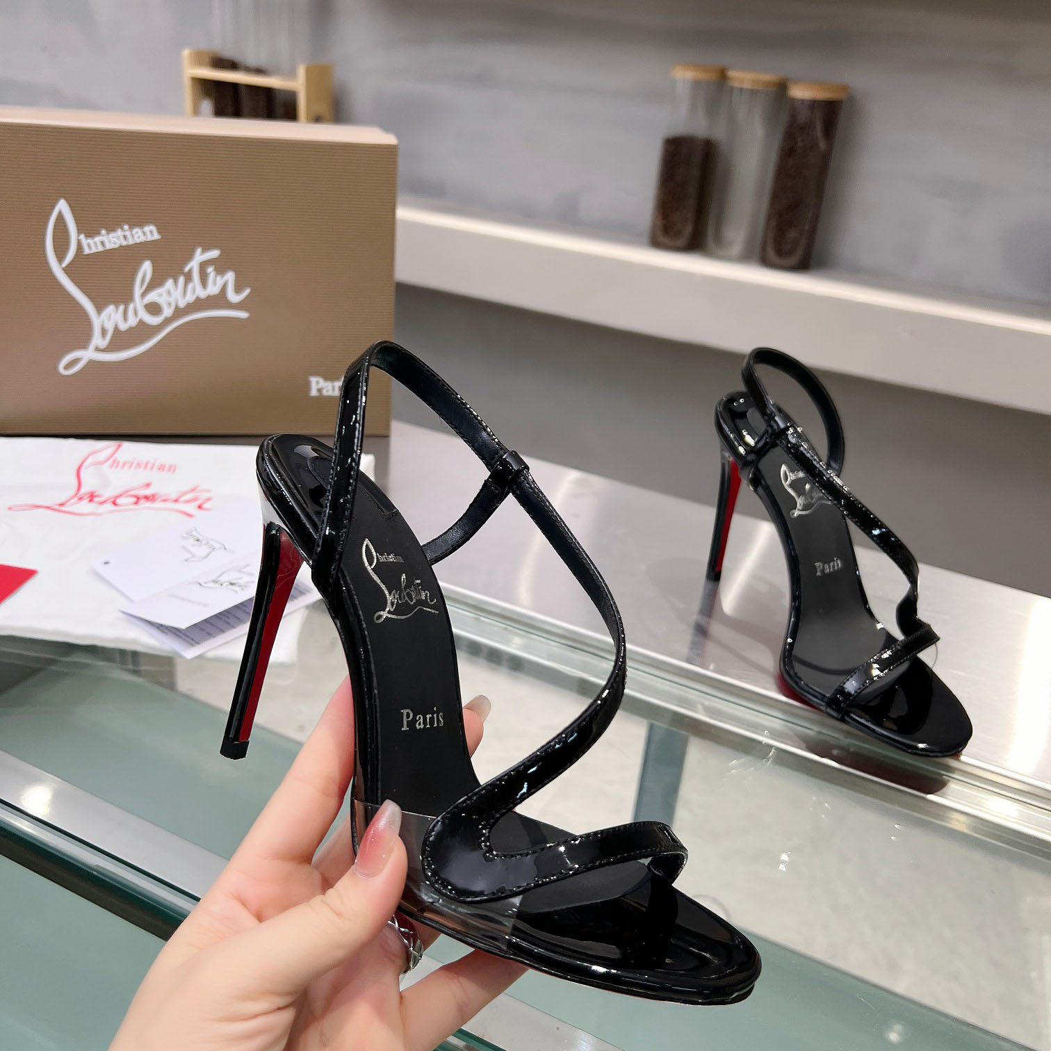 Christian Louboutin Rosa Z  100 mm Sandals  Patent Calf Leather - Black  - DesignerGu