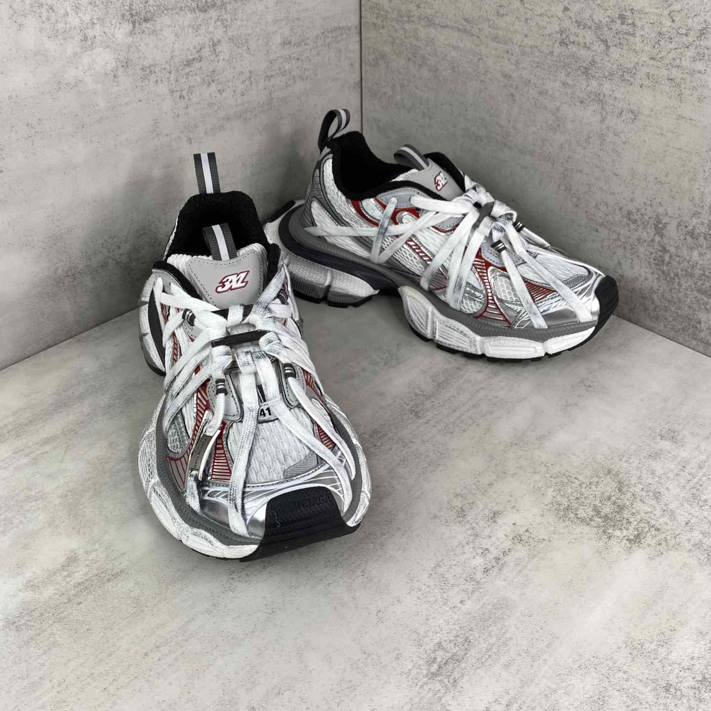 Balenciaga 3XL Extreme Laces B Sneaker - DesignerGu