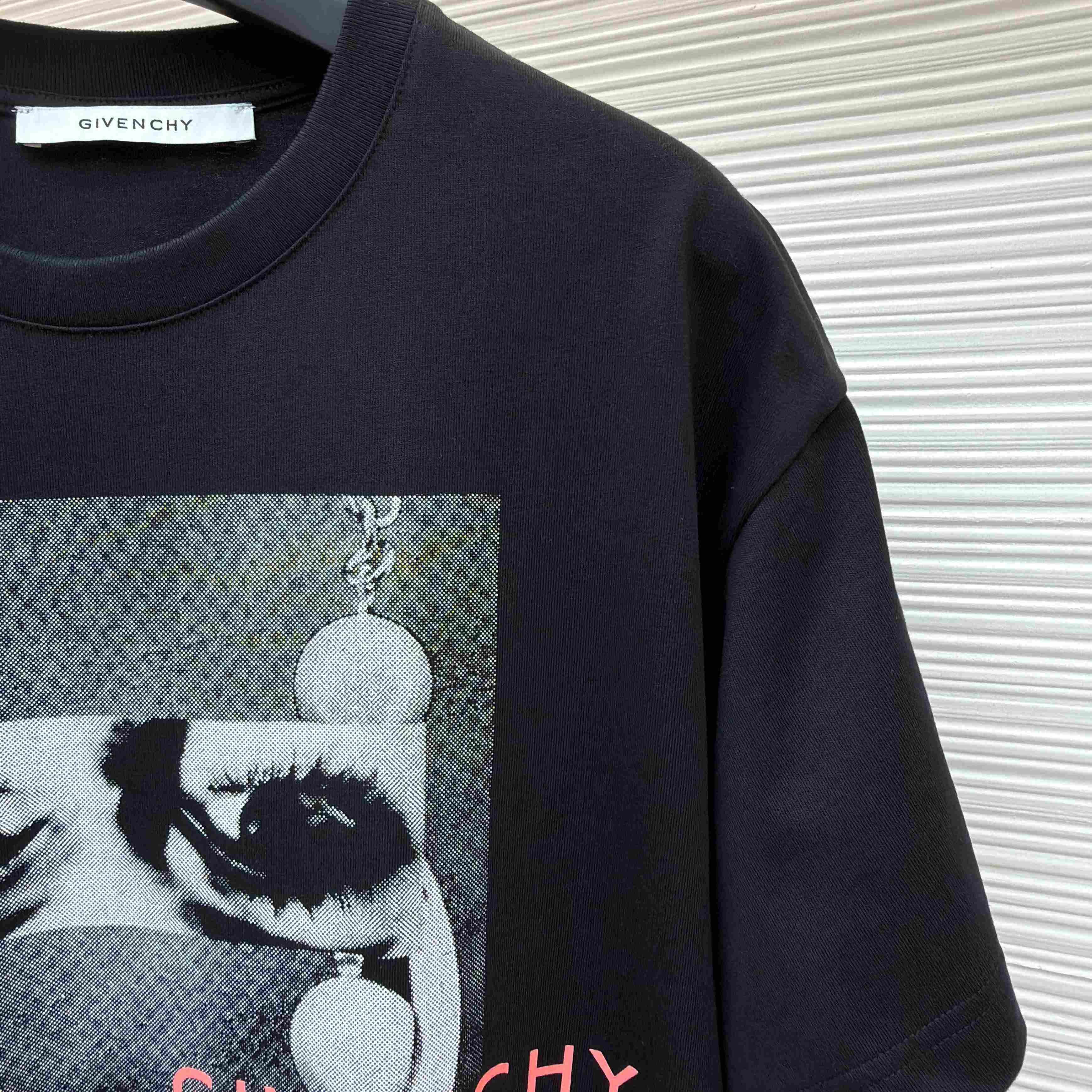 Givenchy T-shirt In Cotton With Surrealism Print - DesignerGu