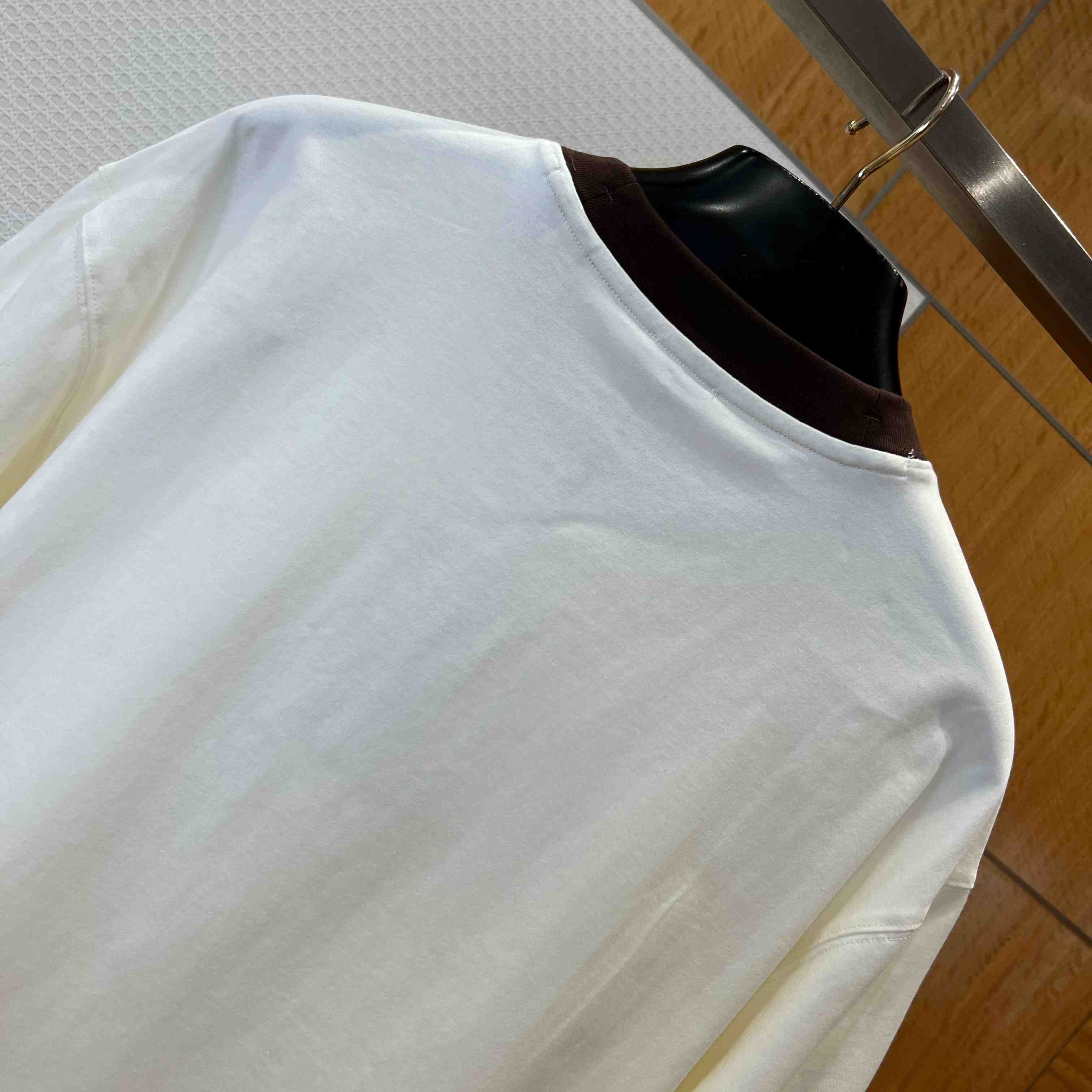 Burberry Daisy Cotton T-shirt - DesignerGu