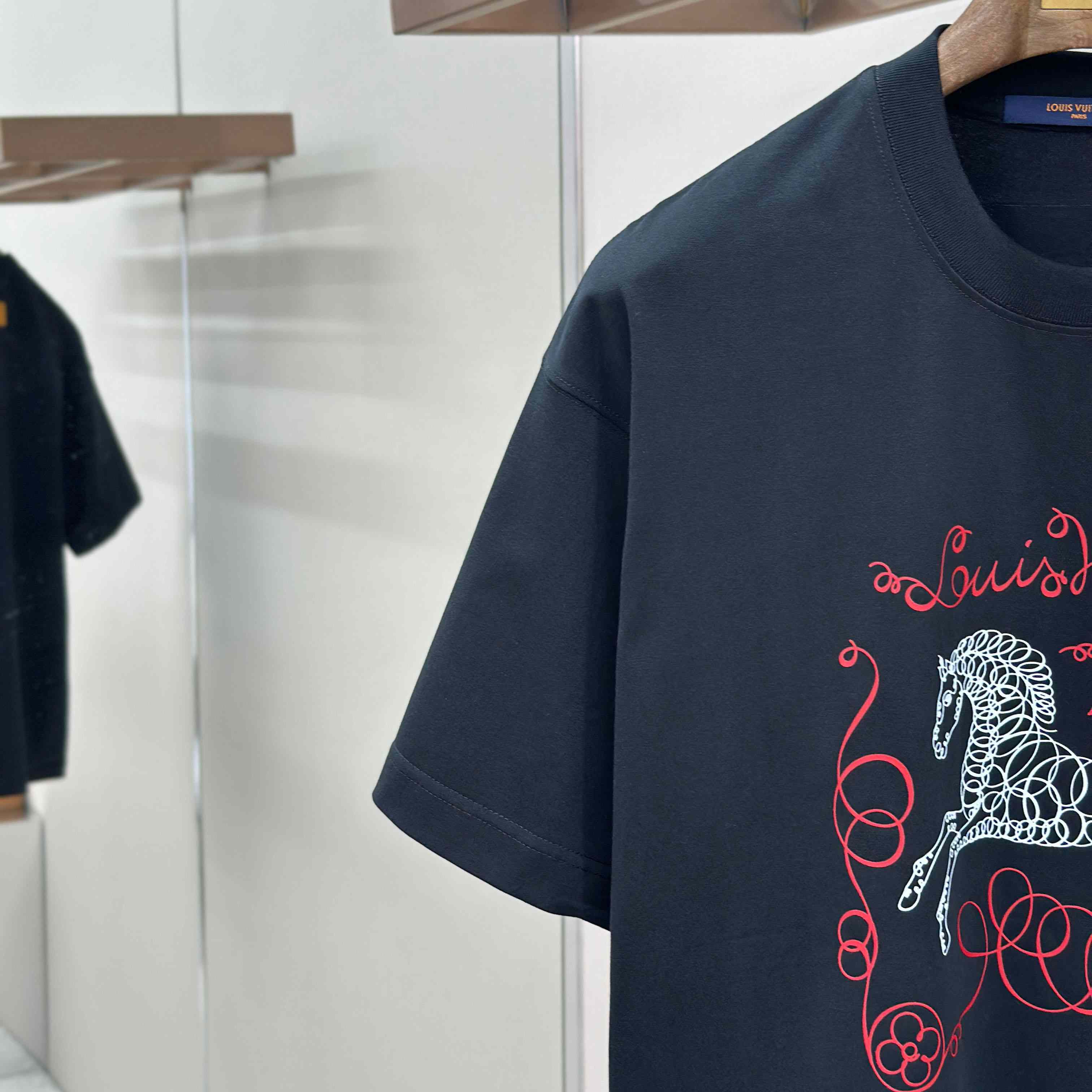 Louis Vuitton Horse Print T-Shirt - DesignerGu