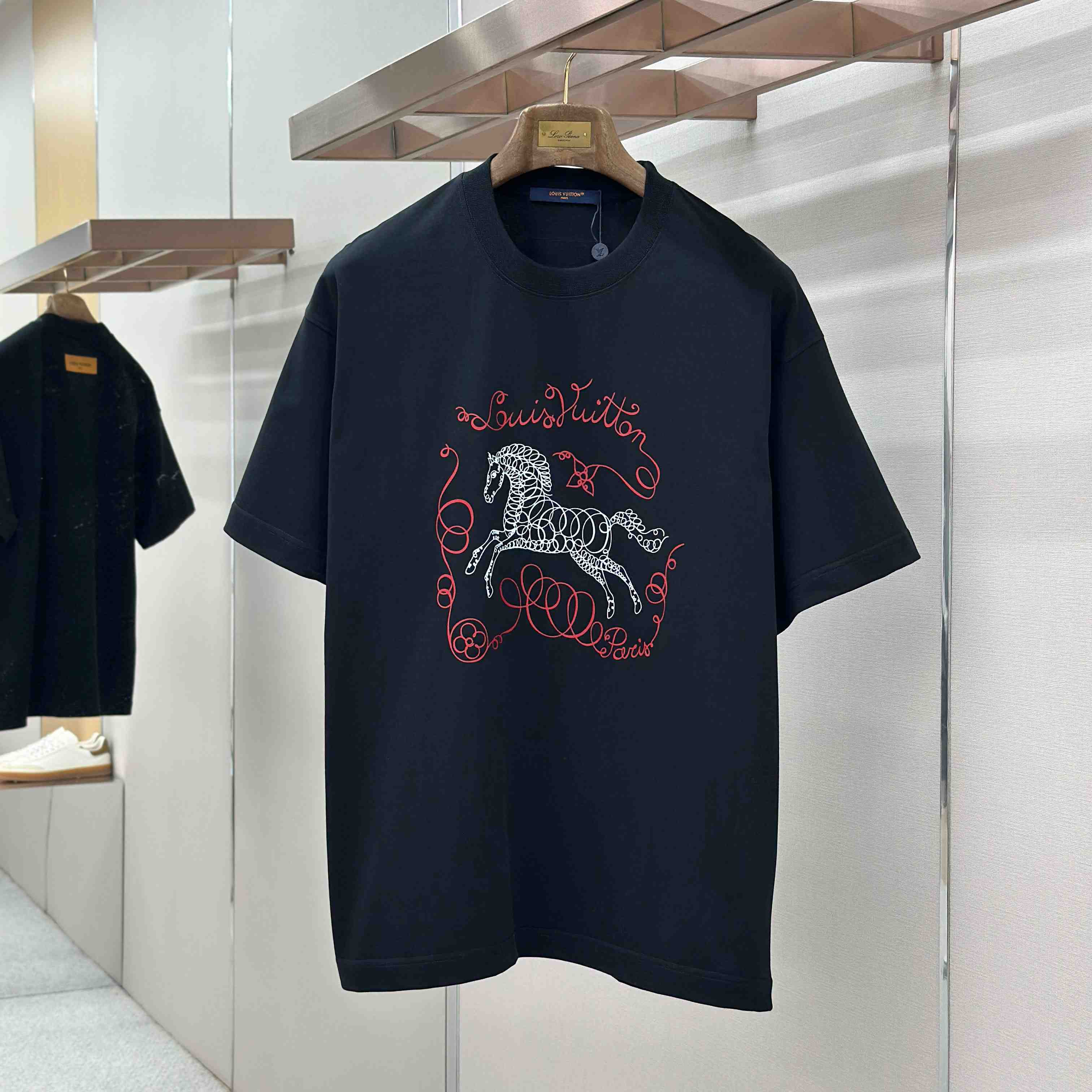 Louis Vuitton Horse Print T-Shirt - DesignerGu