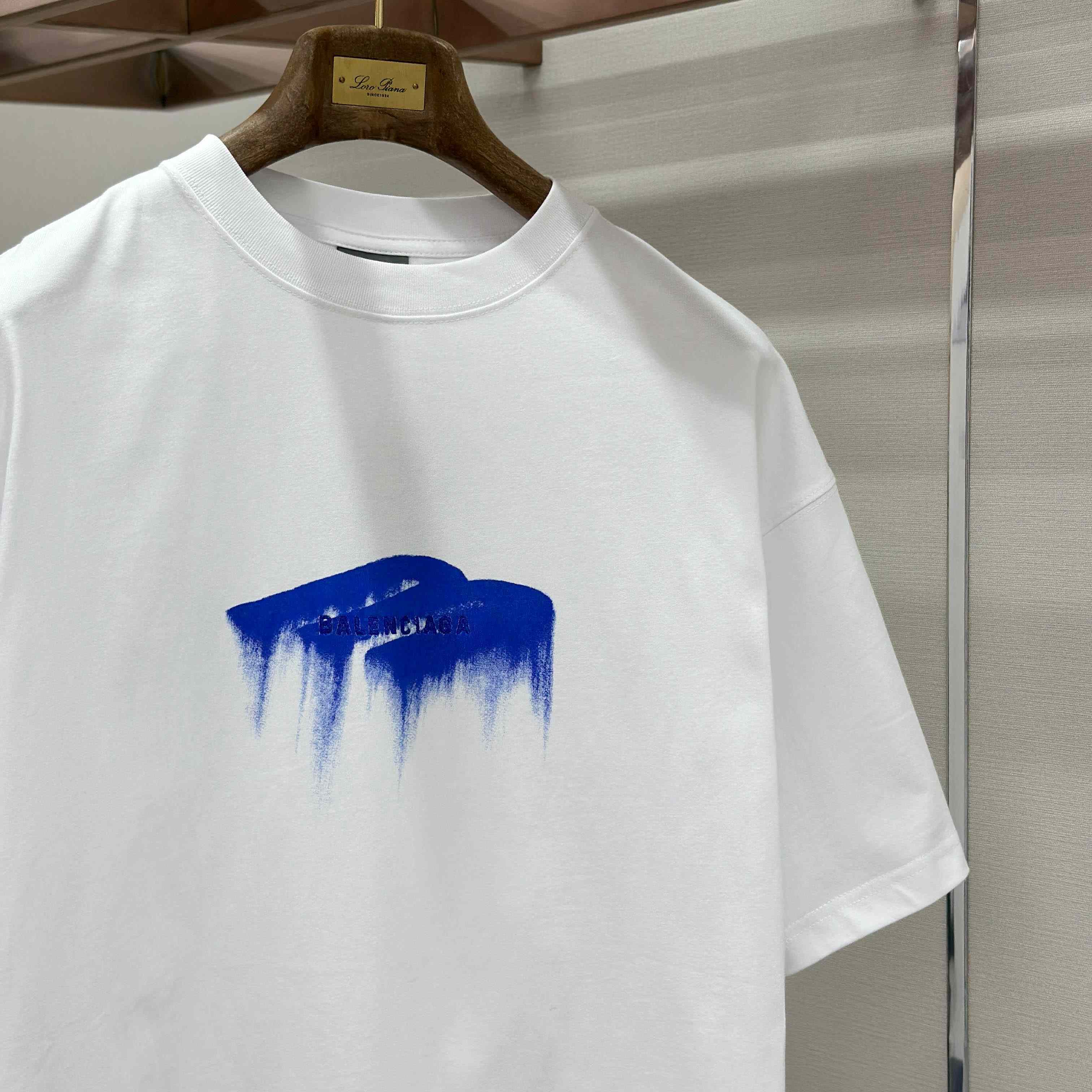 Balenciaga Wet Brush Oversized T-shirt In White - DesignerGu