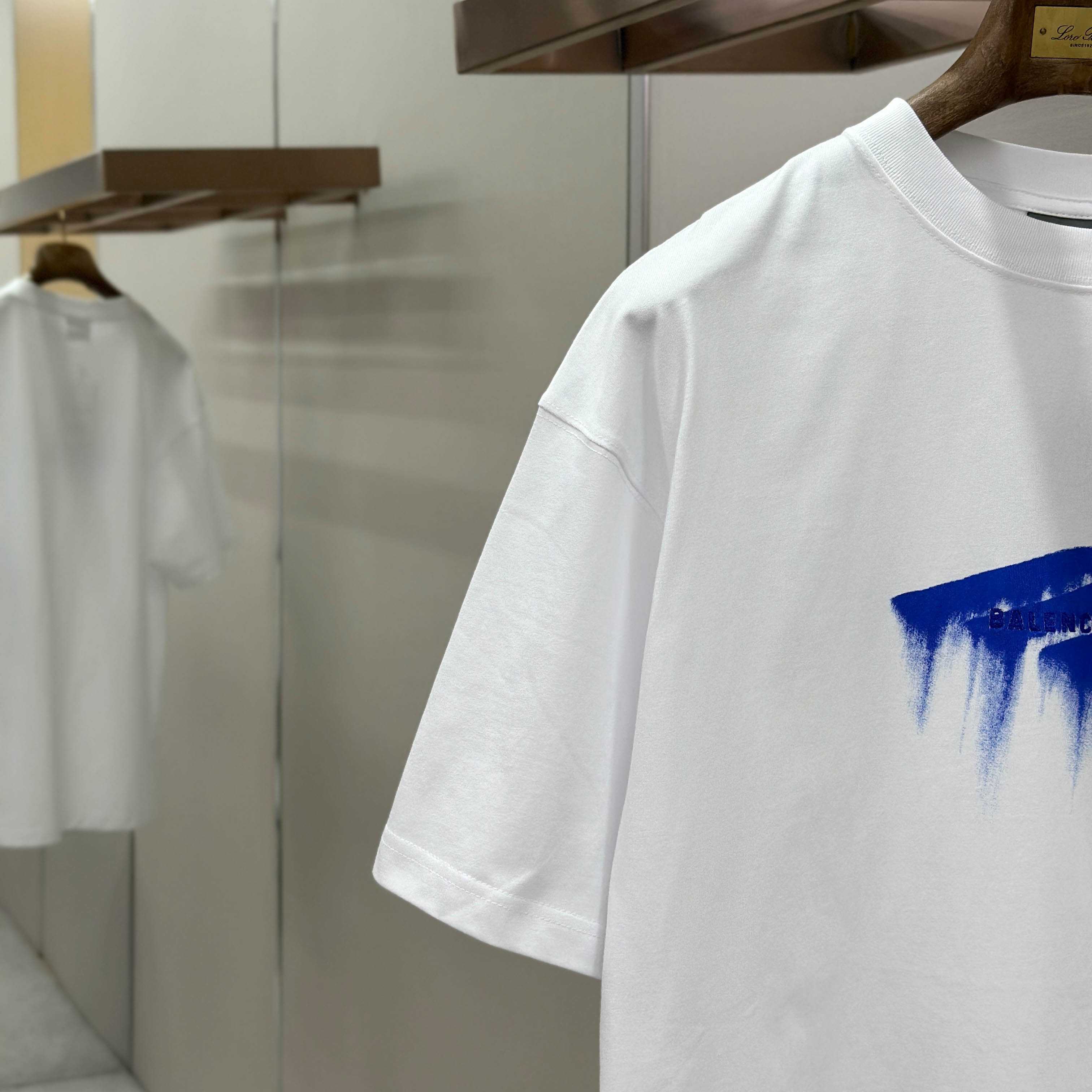 Balenciaga Wet Brush Oversized T-shirt In White - DesignerGu