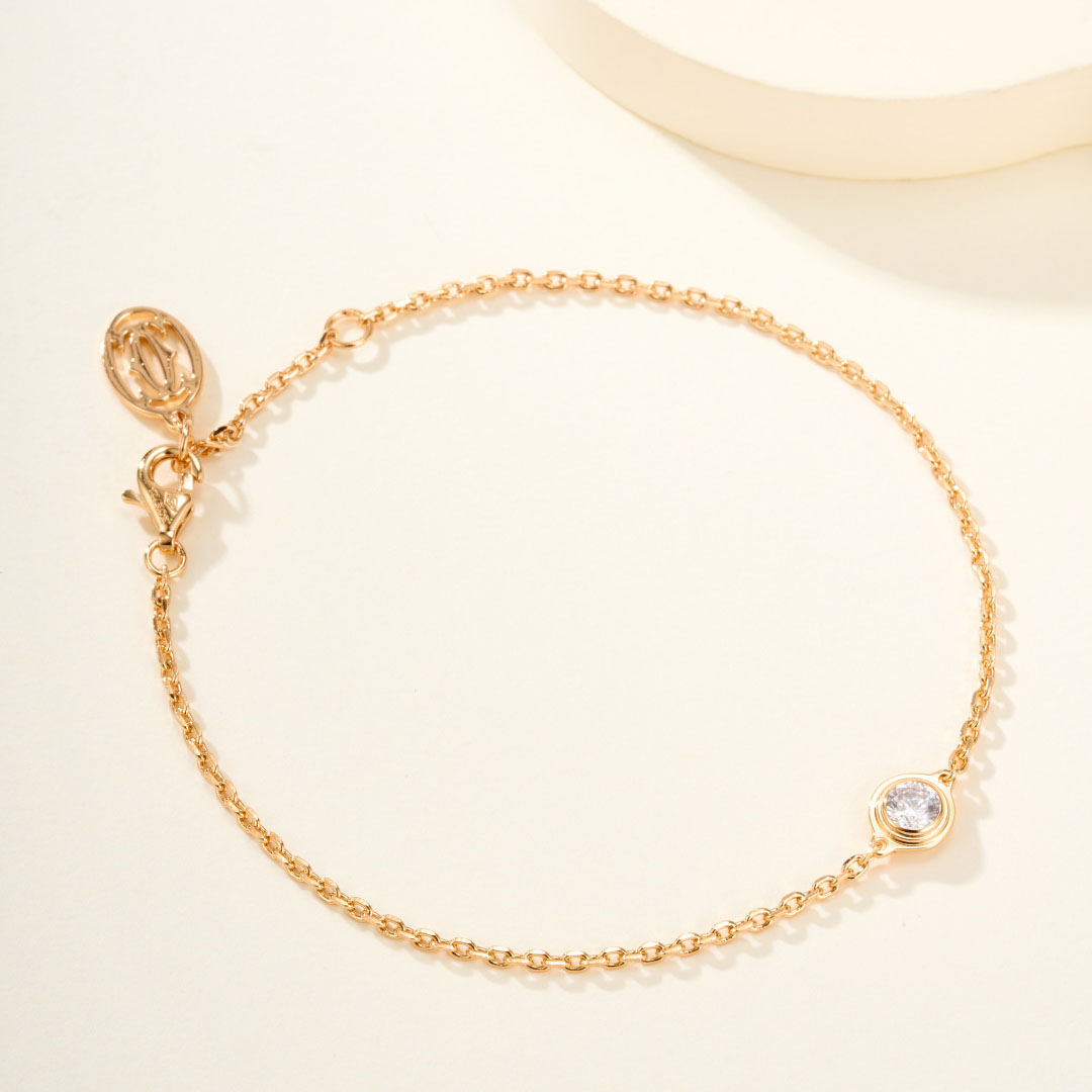 Cartier D'Amour Bracelet - DesignerGu