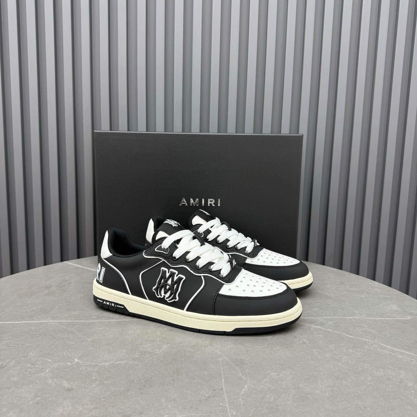 Amiri Black & White Newport Sneakers - DesignerGu