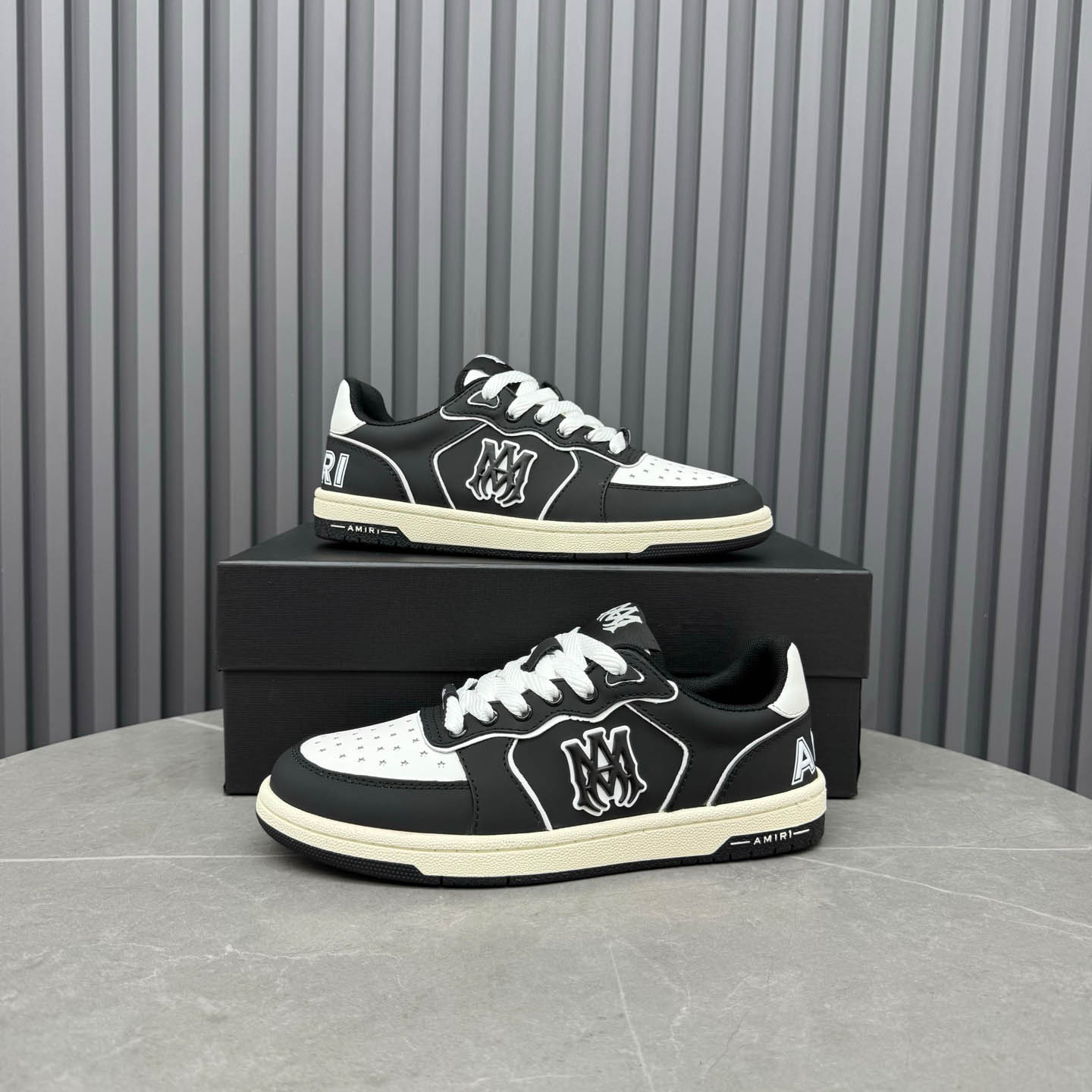 Amiri Black & White Newport Sneakers - DesignerGu