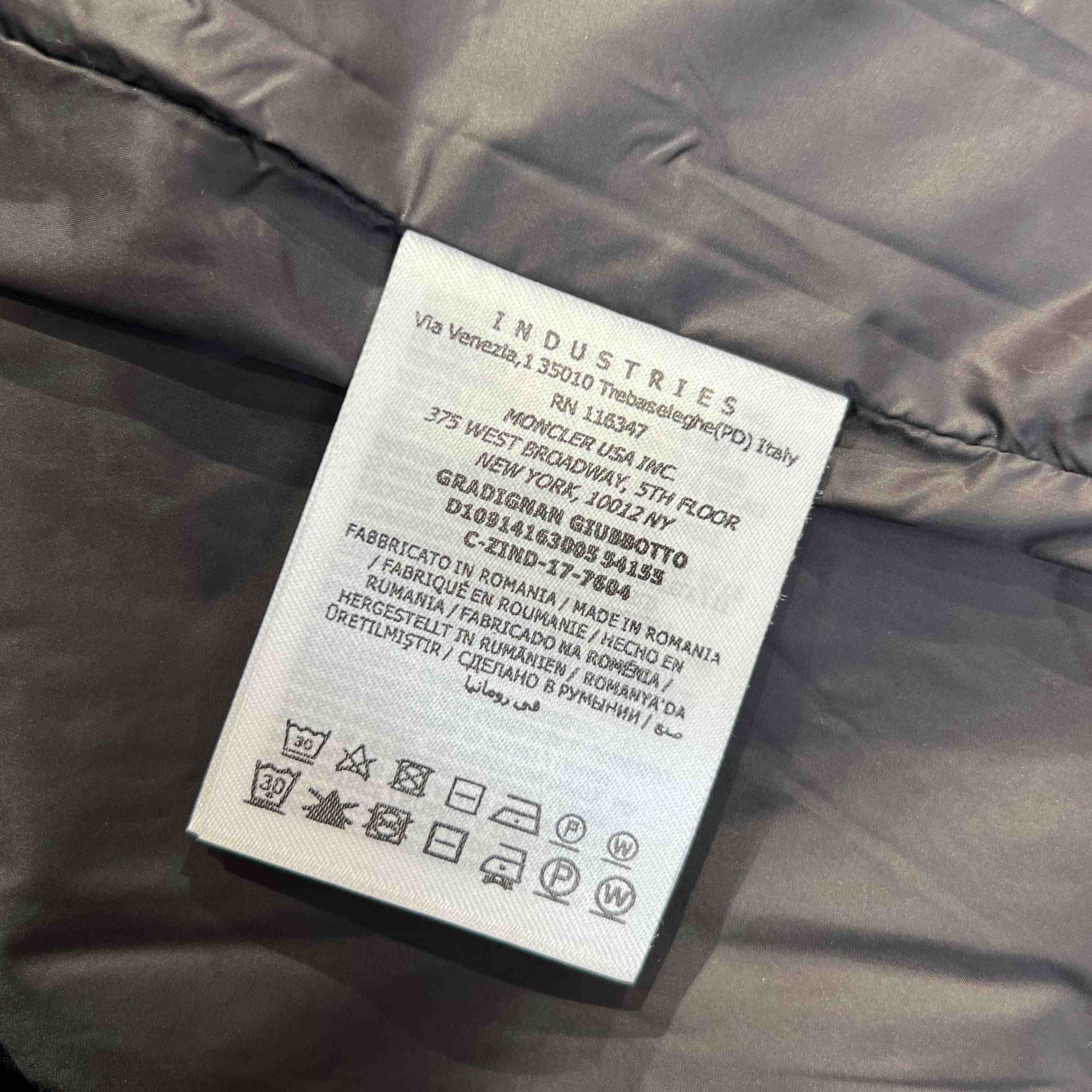 Moncler Nire Rain Jacket - DesignerGu