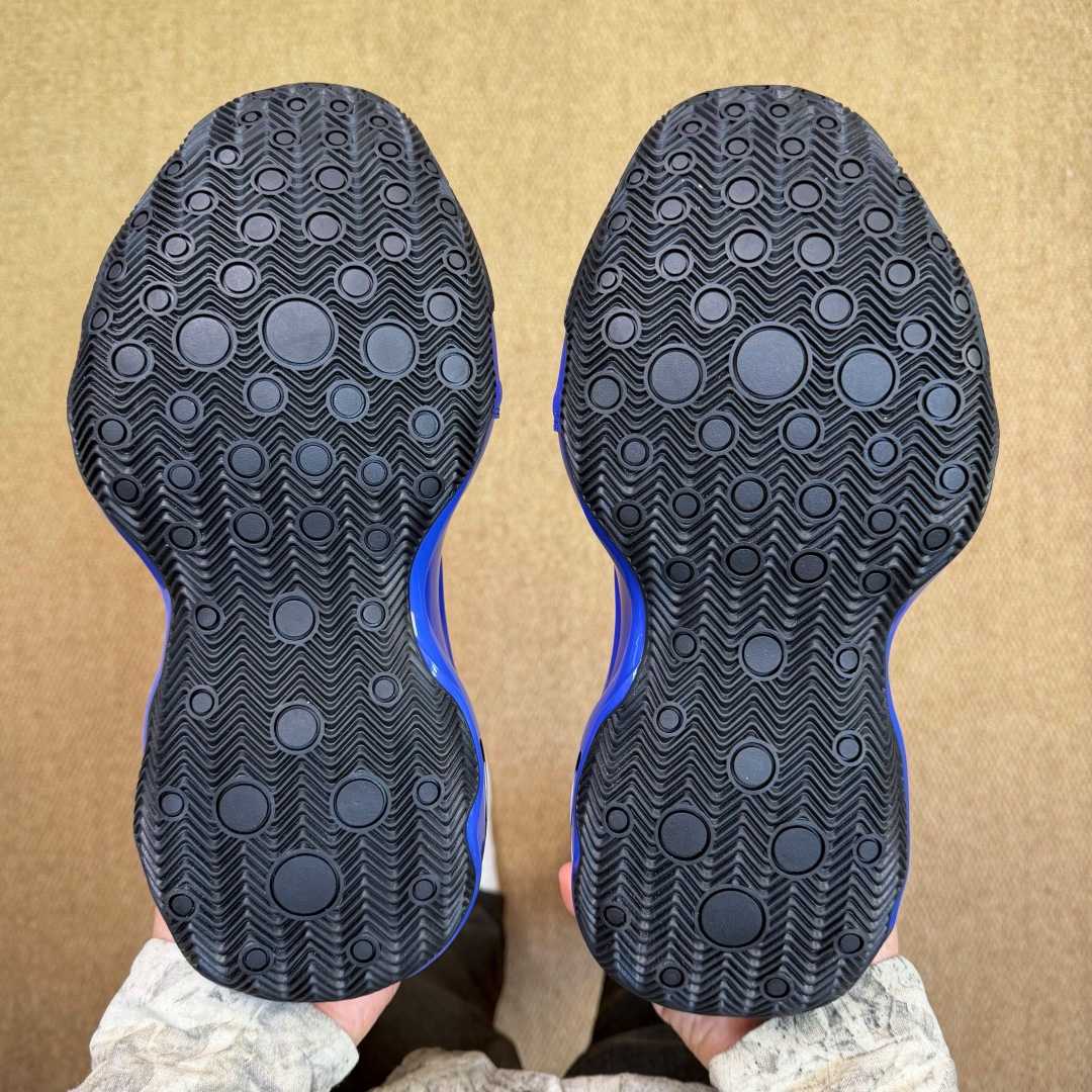 Balenciaga Basketball Sneaker - DesignerGu