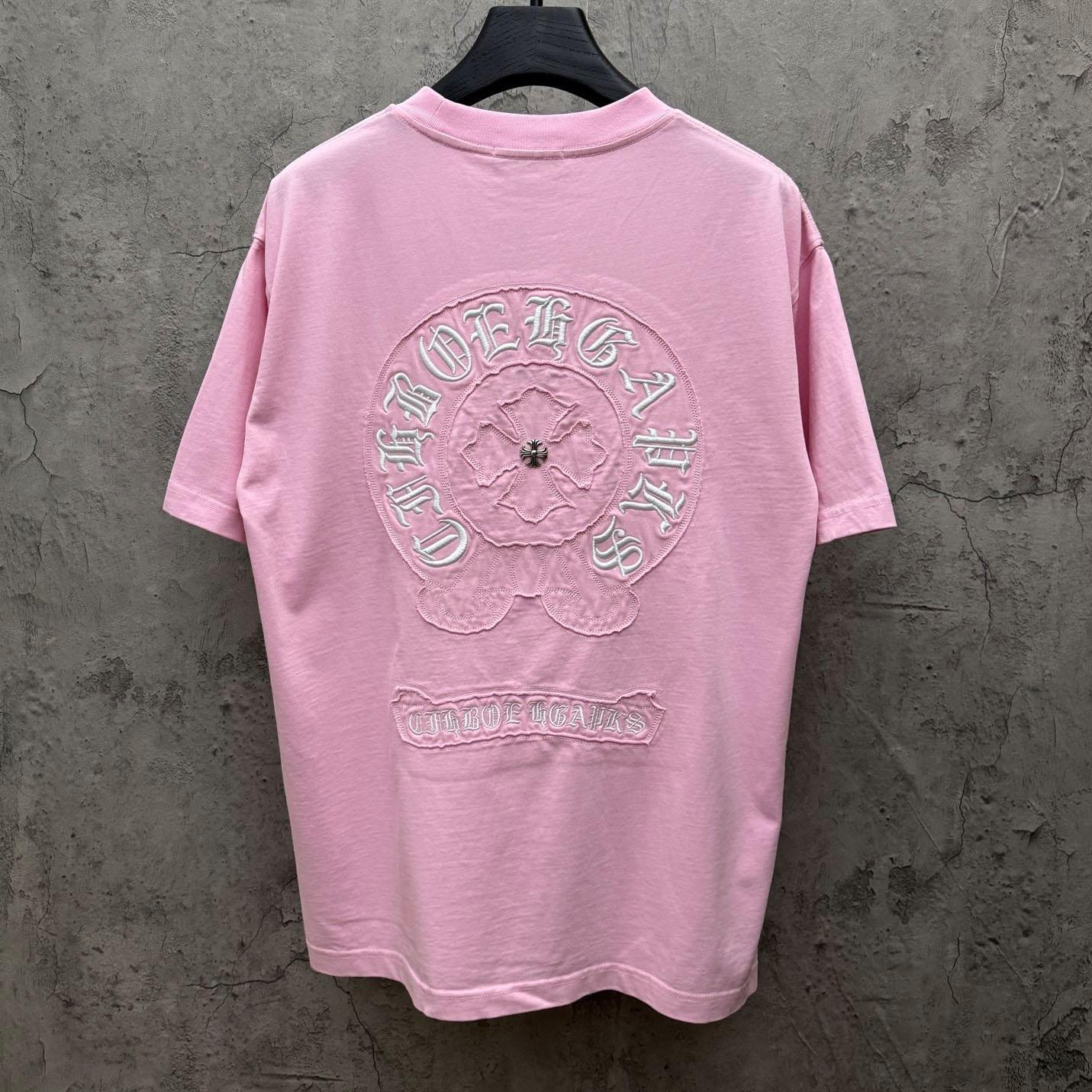 Chrome Hearts Pink Sanskrit Horseshoe Embroidered  T-Shirt - DesignerGu