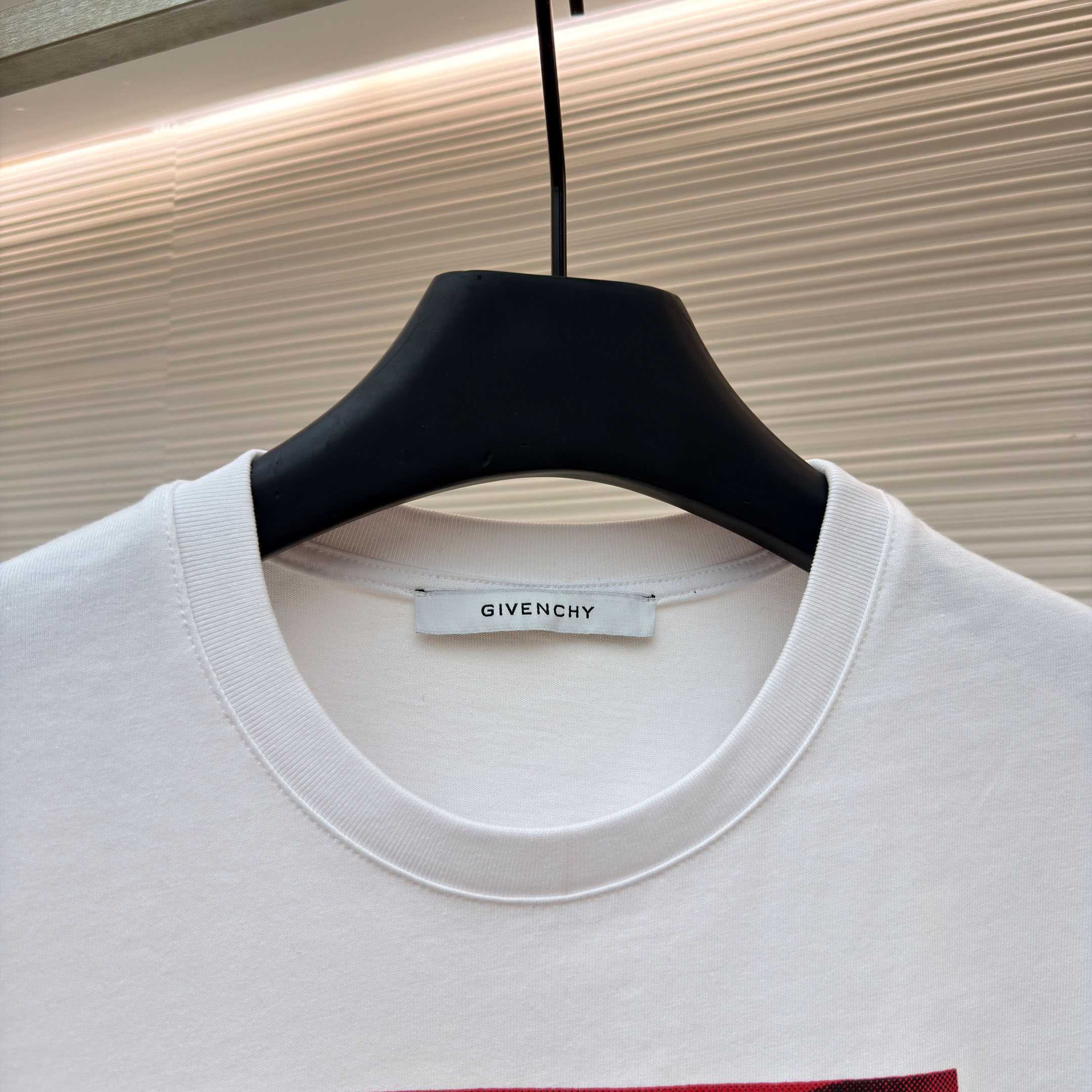 Givenchy T-shirt In Cotton With Surrealism Print - DesignerGu