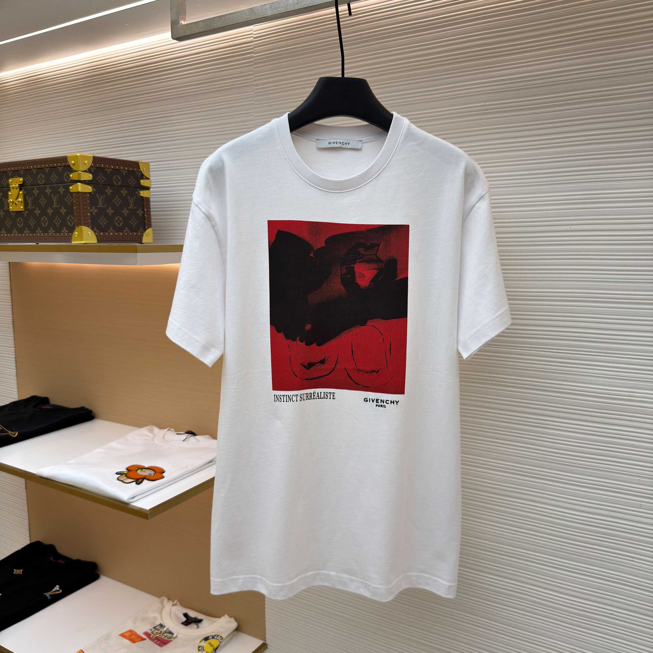 Givenchy T-shirt In Cotton With Surrealism Print - DesignerGu