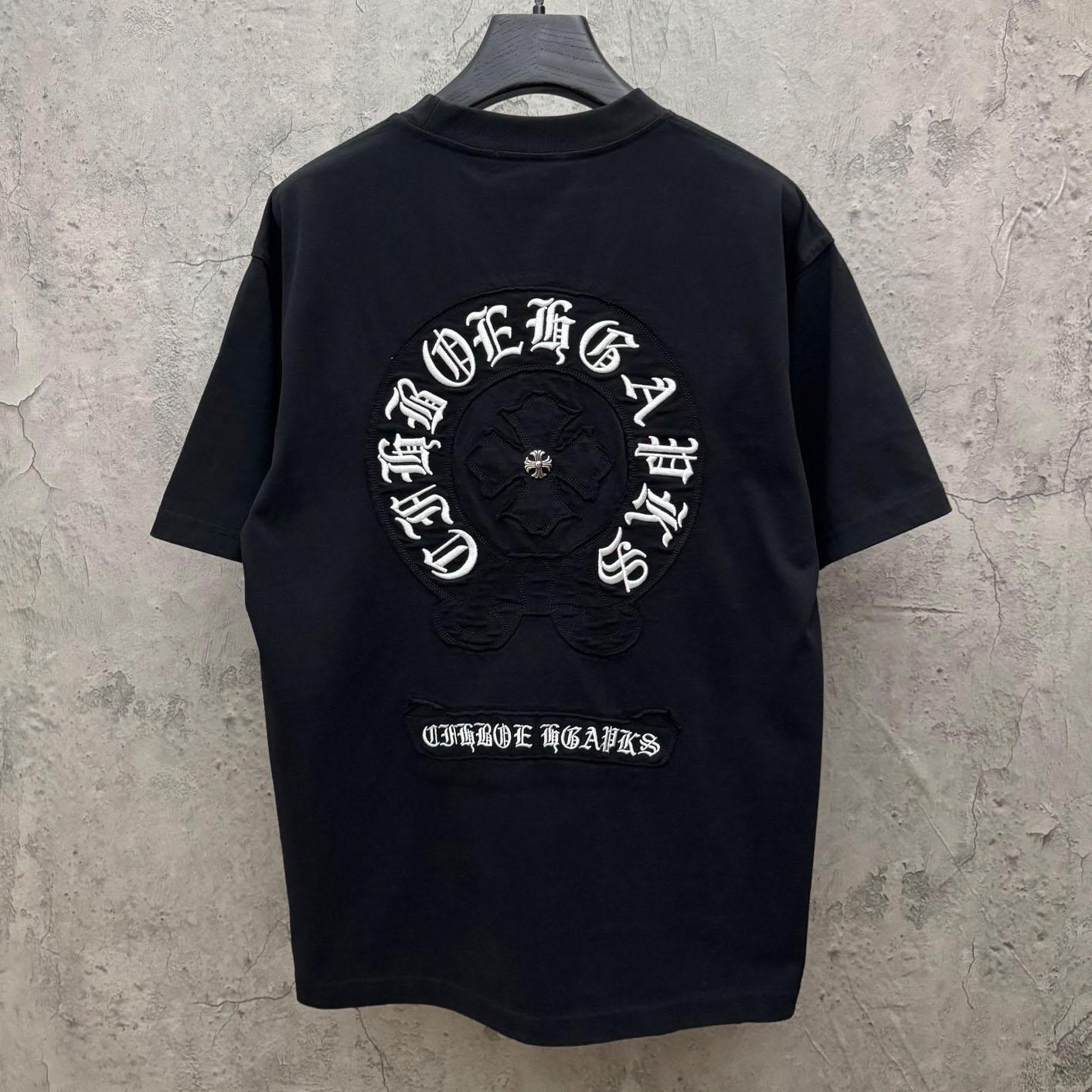 Chrome Hearts Black Sanskrit Horseshoe Embroidered  T-Shirt - DesignerGu