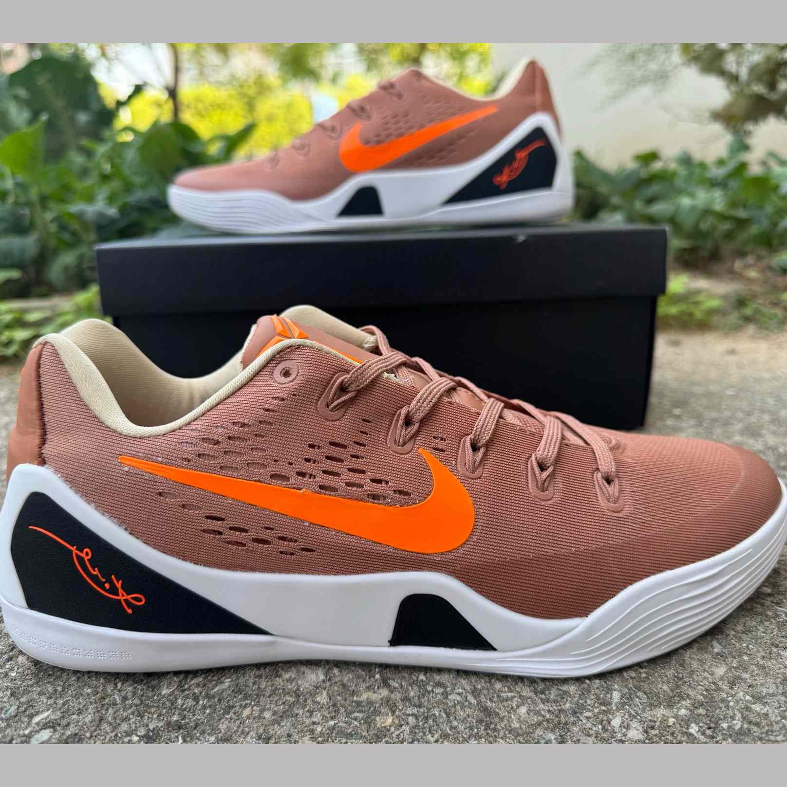Nike Kobe 9 Elite EM Protro WNBA  IM6119-800 - DesignerGu