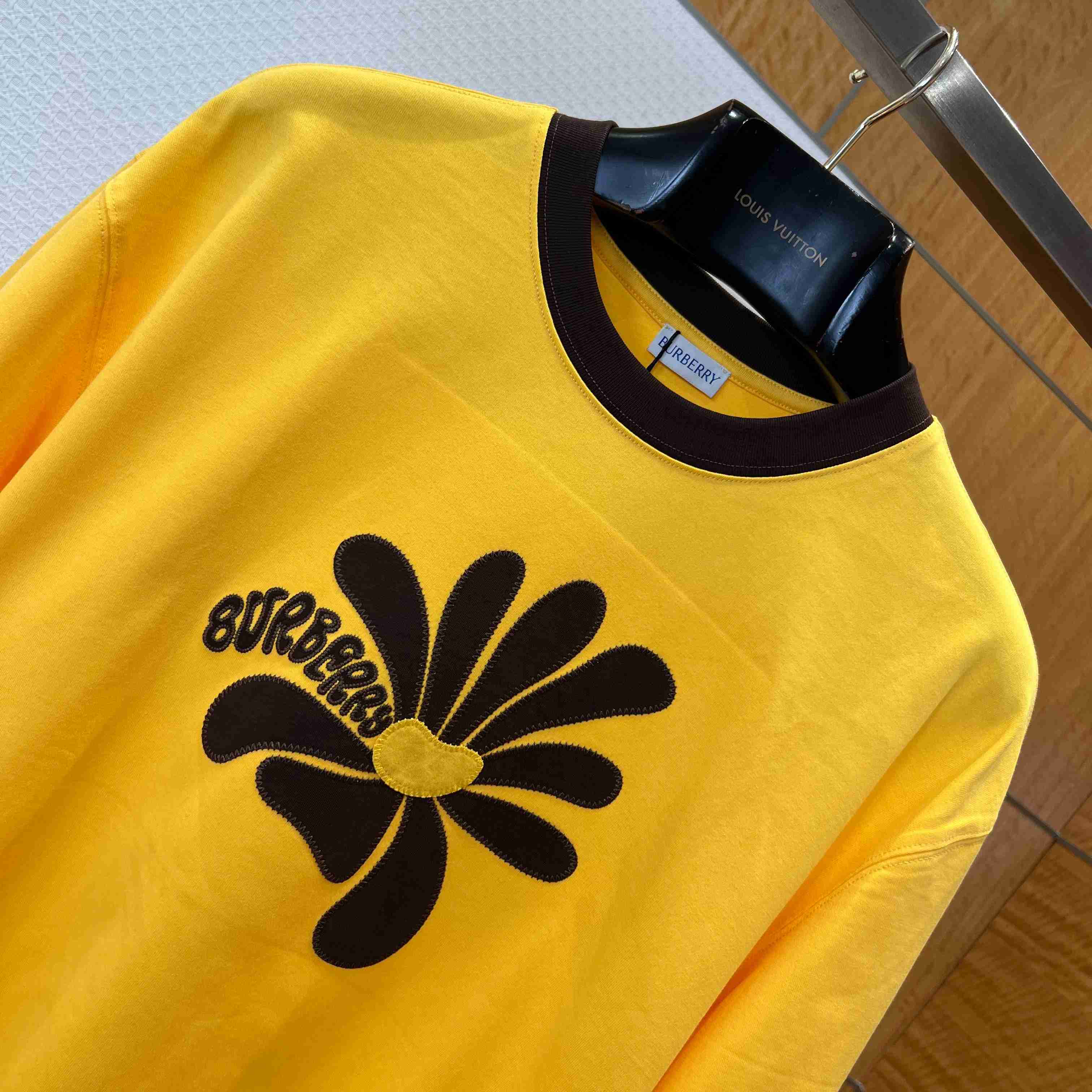 Burberry Daisy Cotton T-shirt - DesignerGu