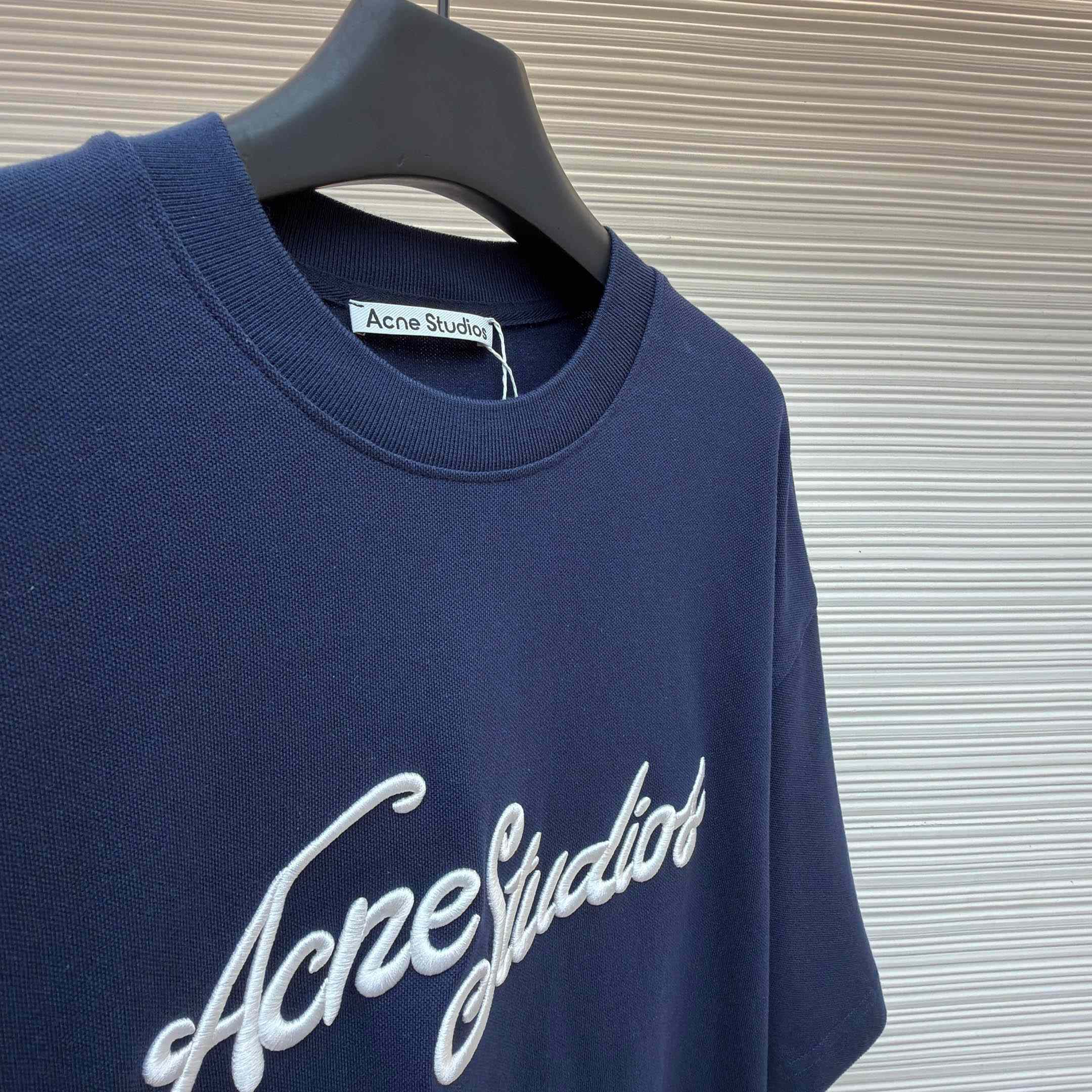 Acne Studios  Embroidered Logo T-shirt - DesignerGu