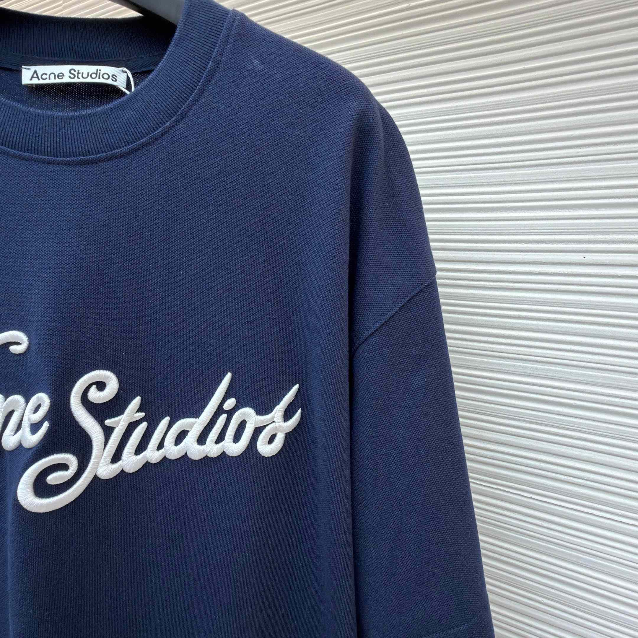 Acne Studios  Embroidered Logo T-shirt - DesignerGu