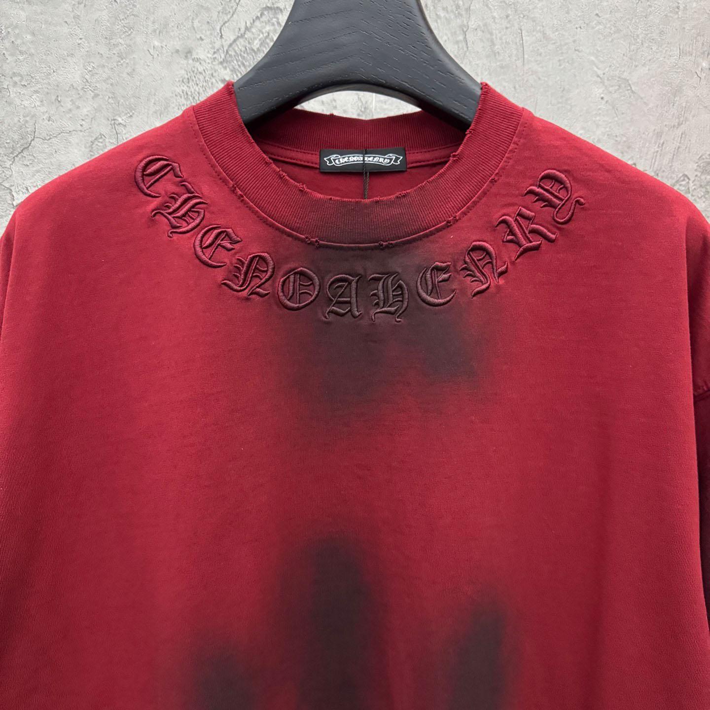 Chrome Hearts Red Hand-Embroidered Distressed Cross  Crewneck Tee - DesignerGu