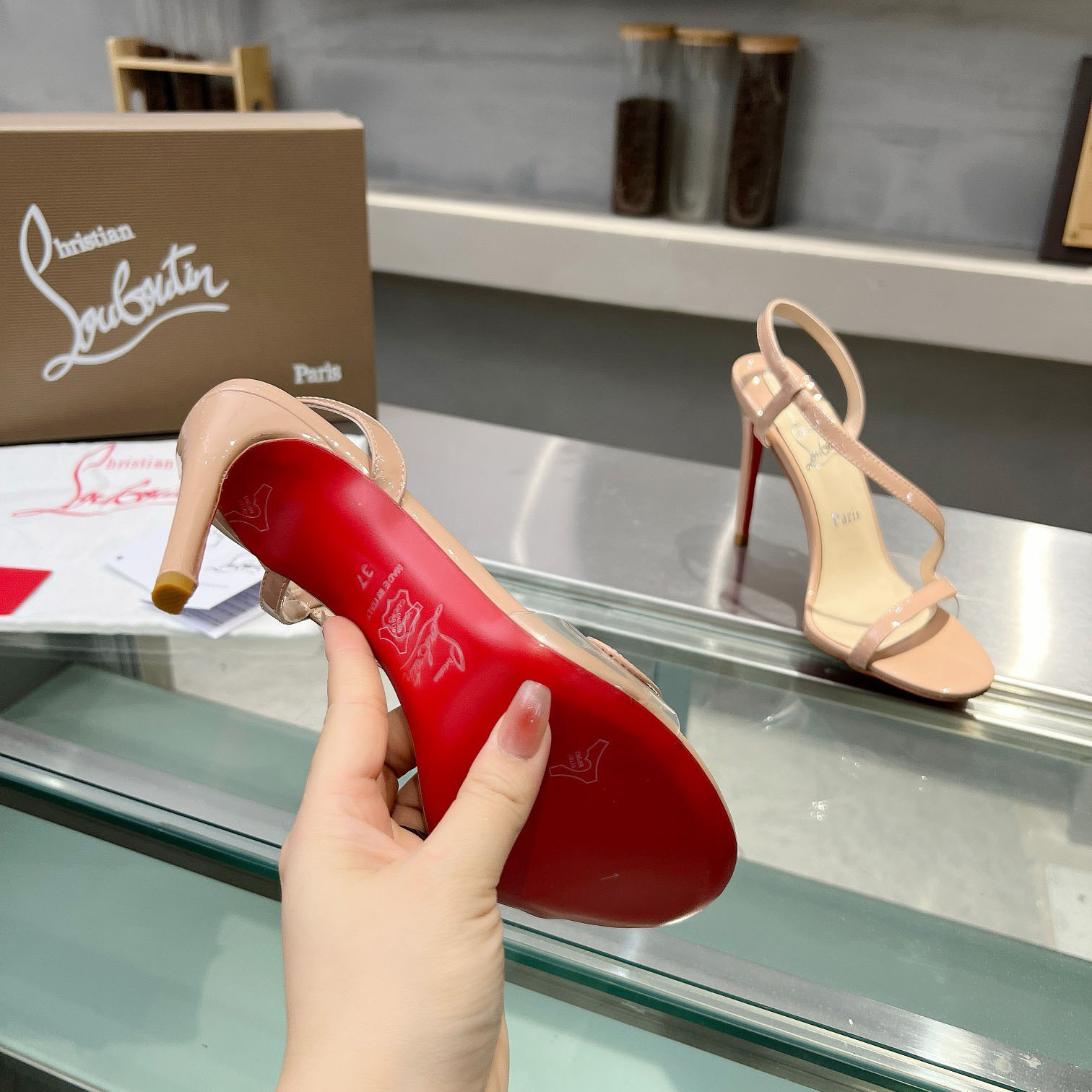 Christian Louboutin Rosa Z  100 mm Sandals  Patent Calf Leather - Blush - DesignerGu