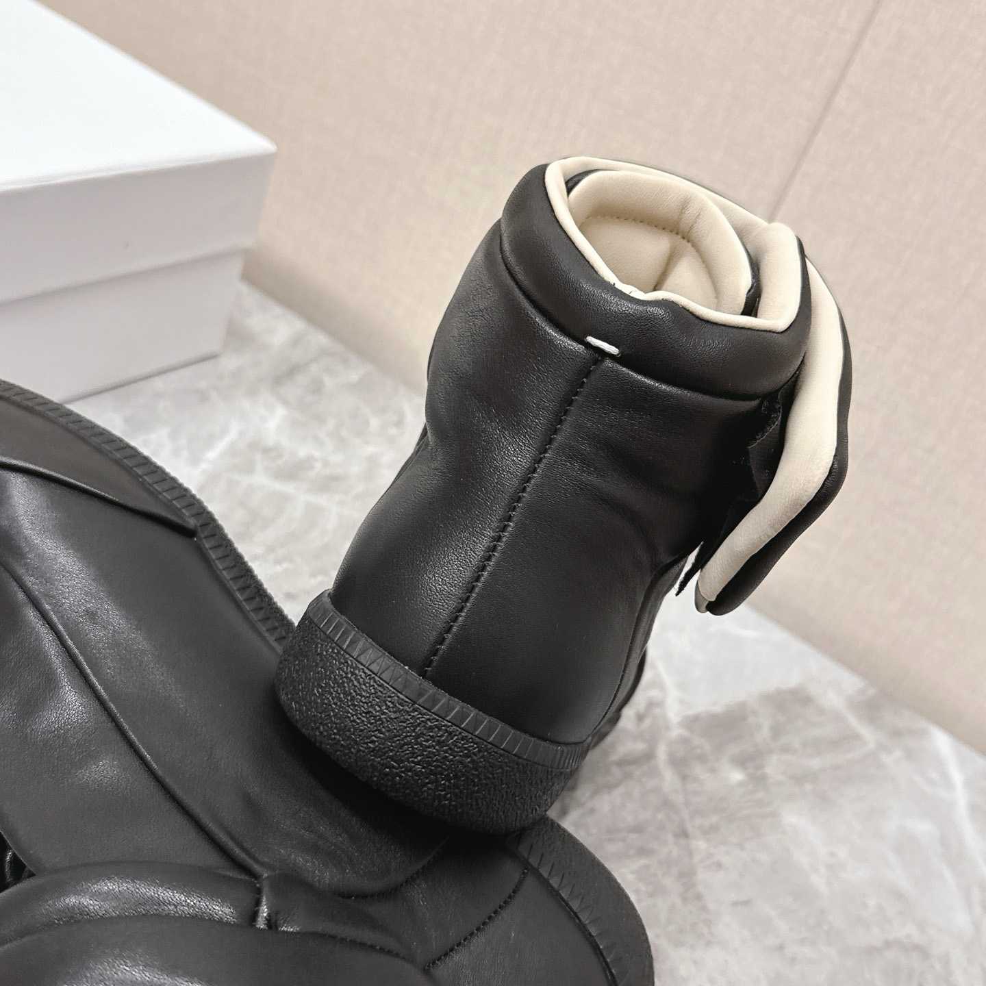 Maison Margiela Future Sneakers - DesignerGu