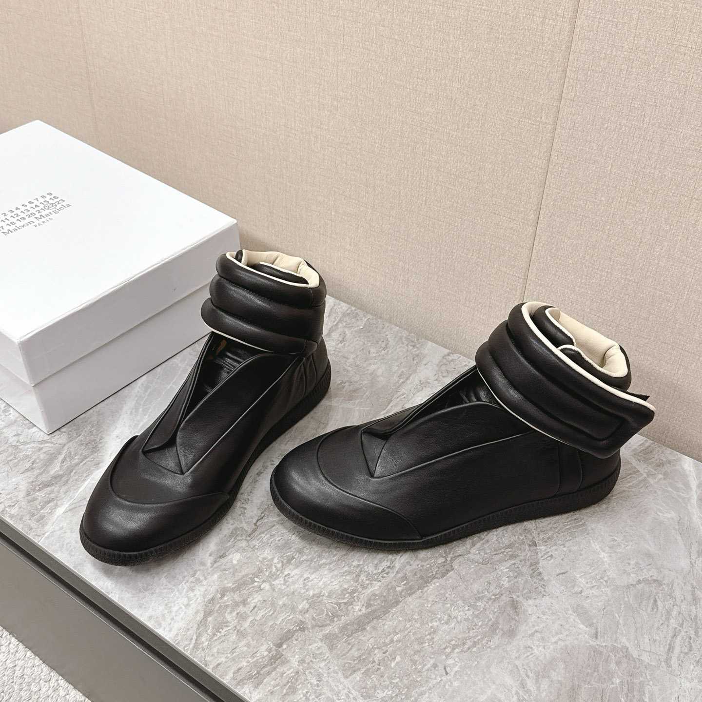 Maison Margiela Future Sneakers - DesignerGu