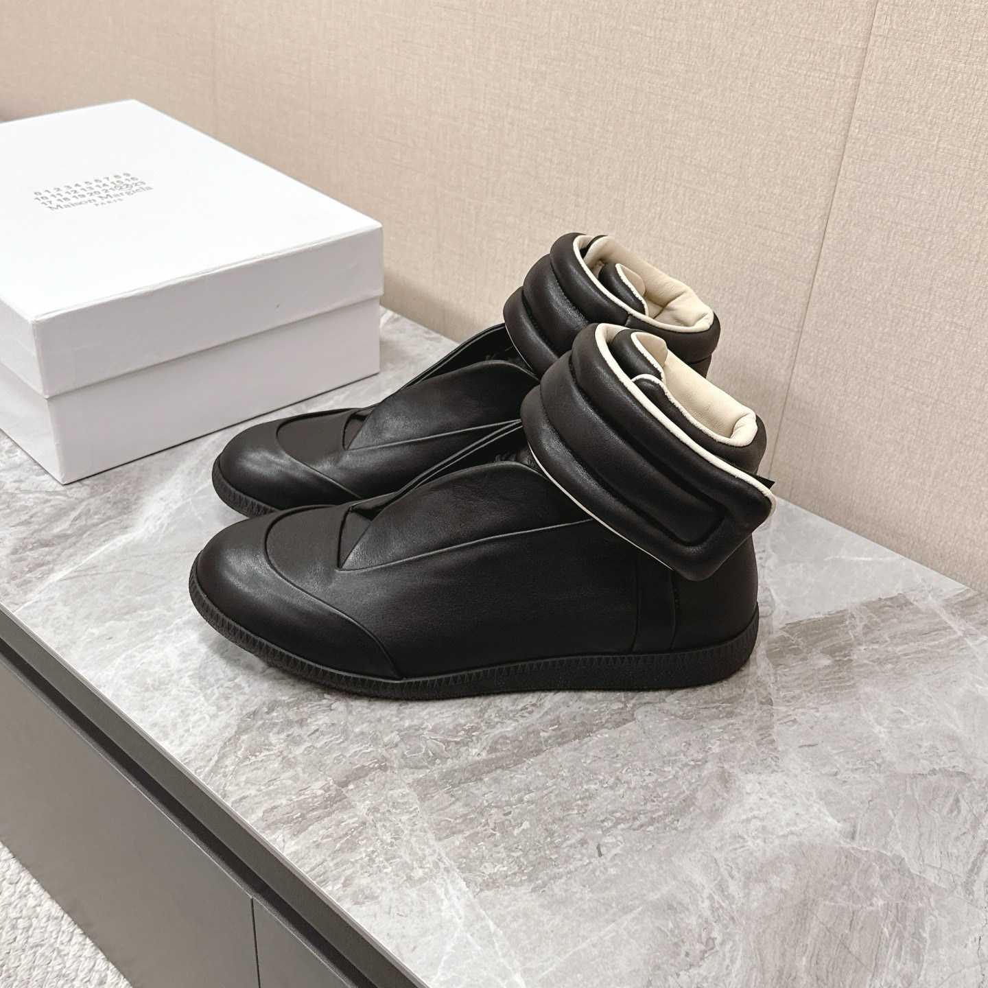 Maison Margiela Future Sneakers - DesignerGu