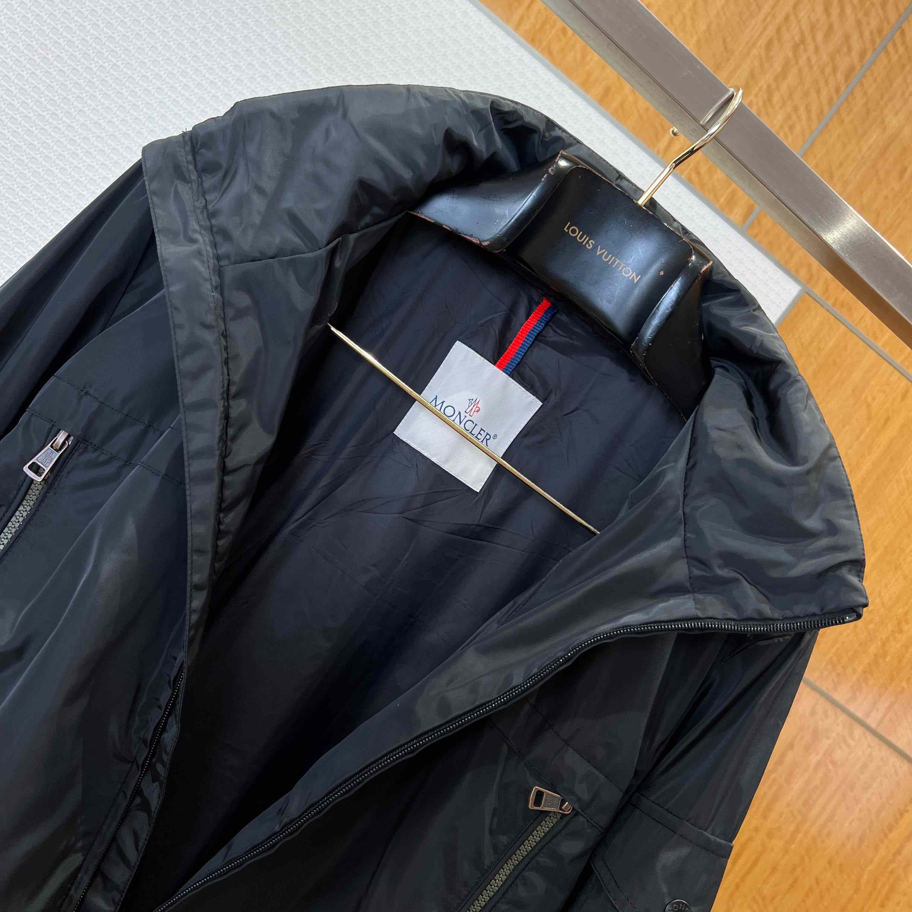 Moncler Nire Rain Jacket - DesignerGu