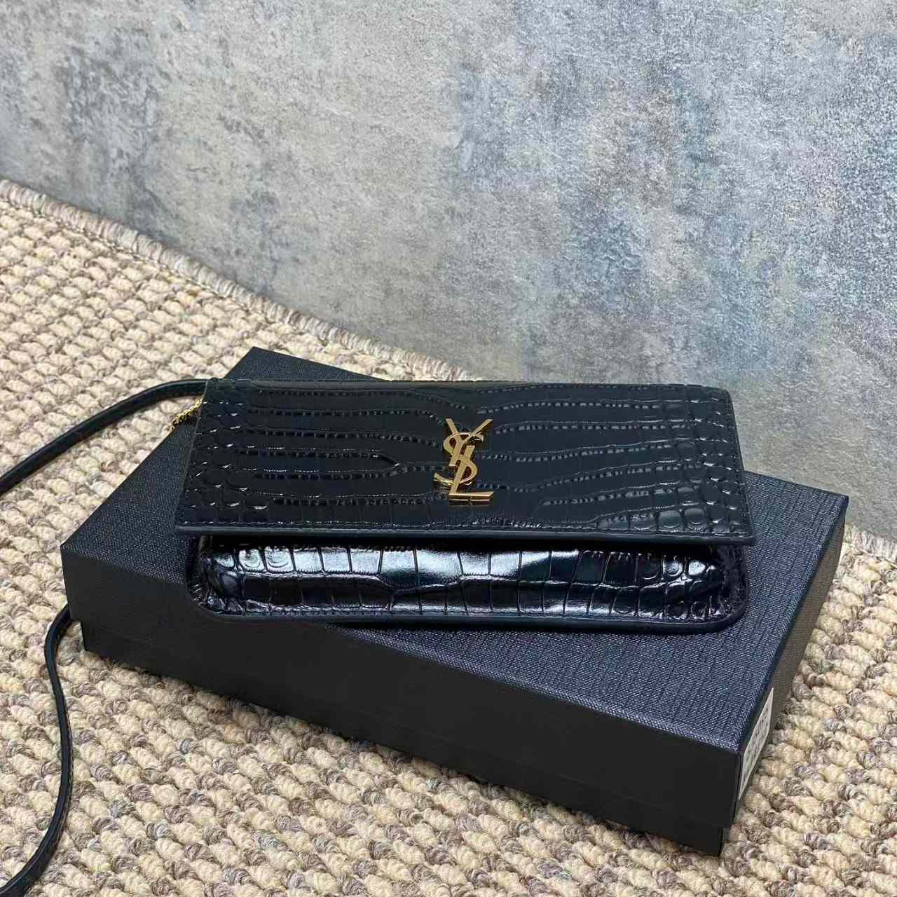 Saint Laurent CASSANDRE Phone Holder In SHINY Crocodile-Embossed Leather - DesignerGu