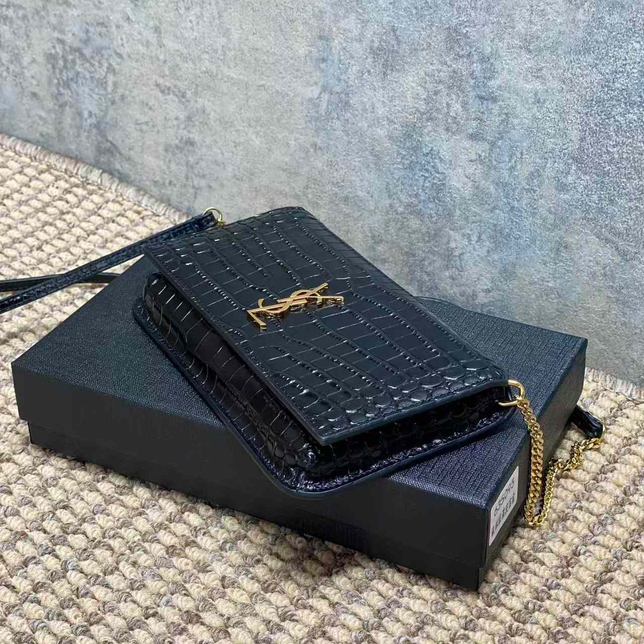 Saint Laurent CASSANDRE Phone Holder In SHINY Crocodile-Embossed Leather - DesignerGu