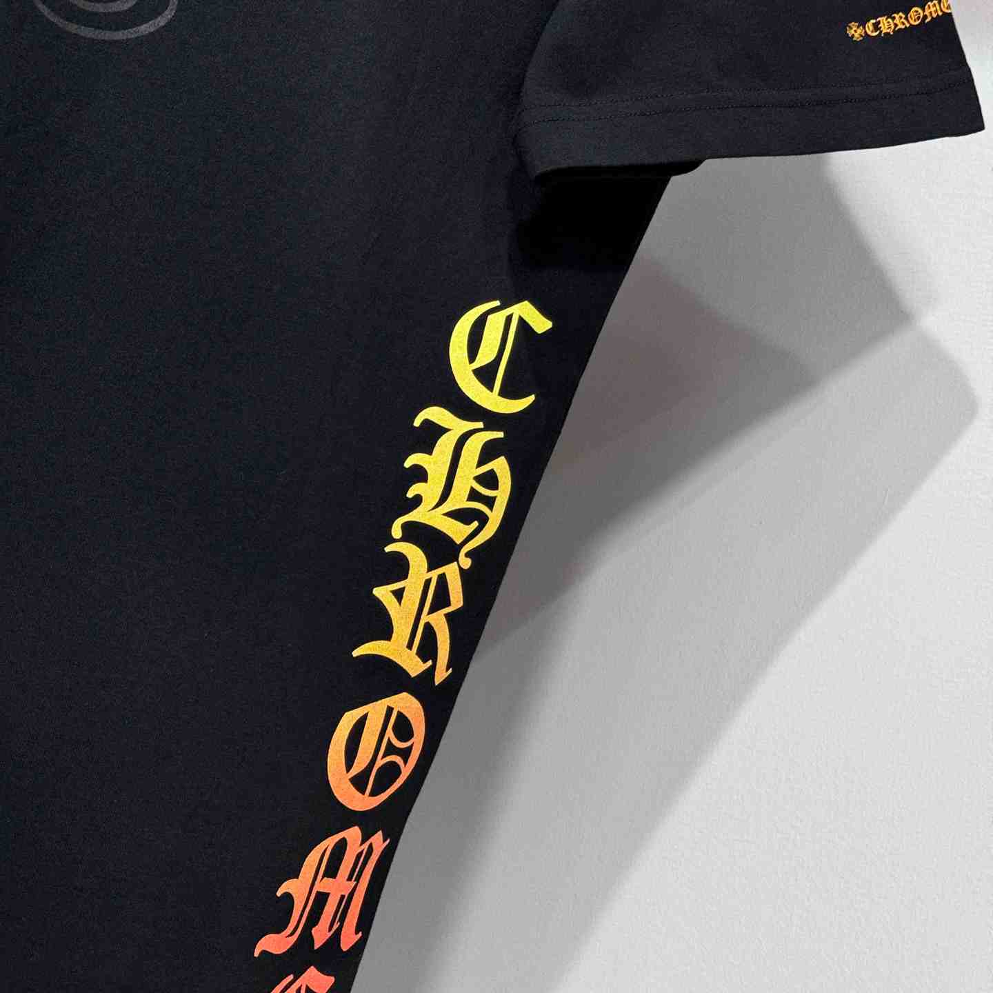 Chrome Hearts Neck Gradient T-Shirt - DesignerGu