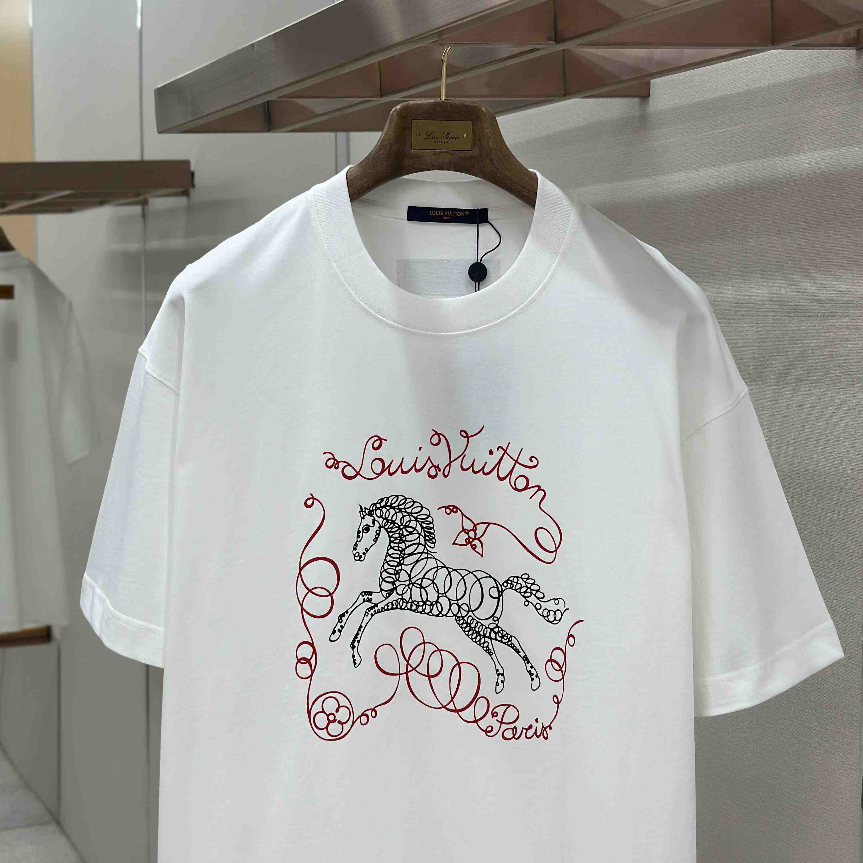 Louis Vuitton Horse Print T-Shirt - DesignerGu
