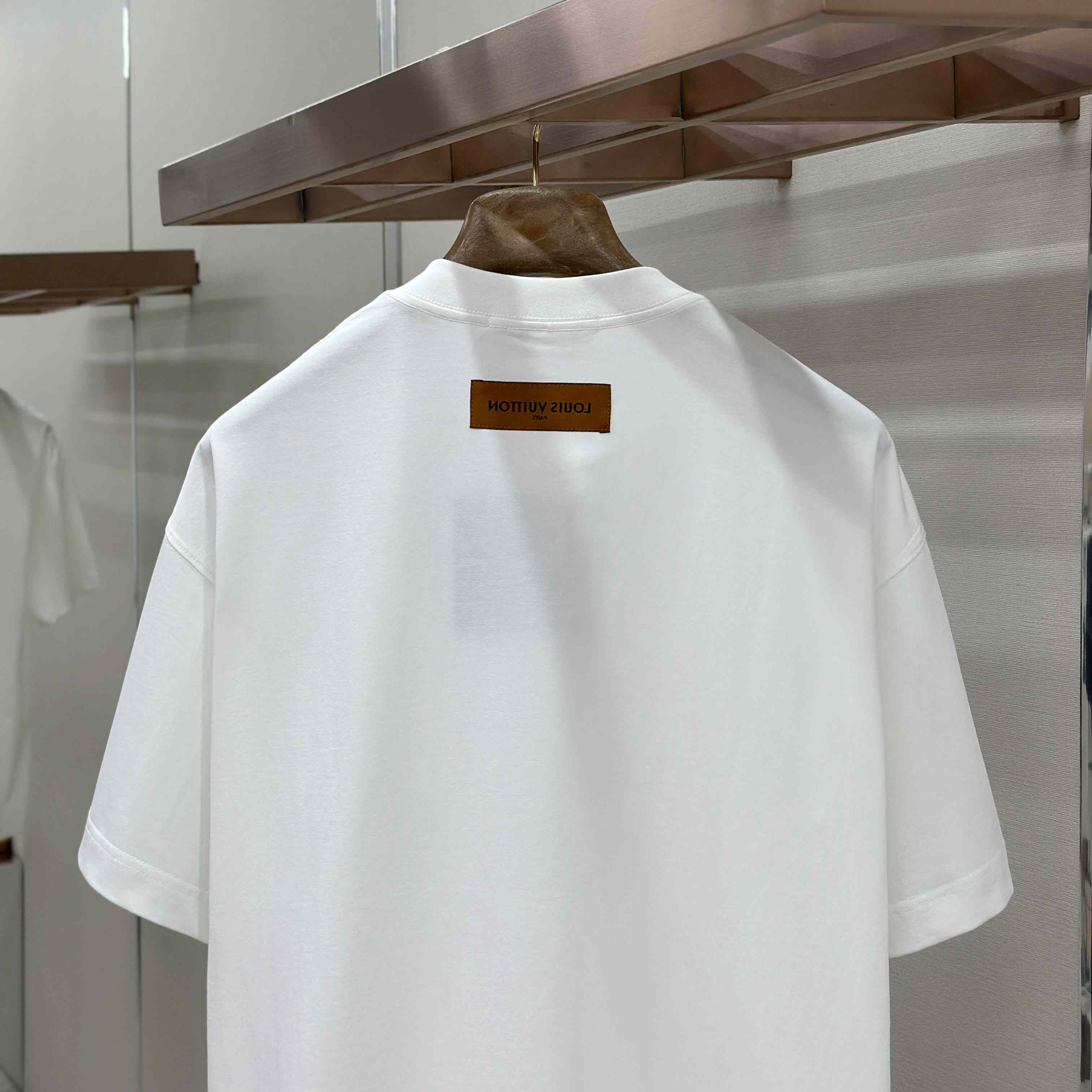 Louis Vuitton Horse Print T-Shirt - DesignerGu