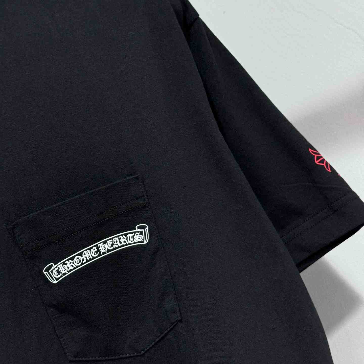 Chrome Hearts Scroll Logo Pocket T-Shirt - DesignerGu