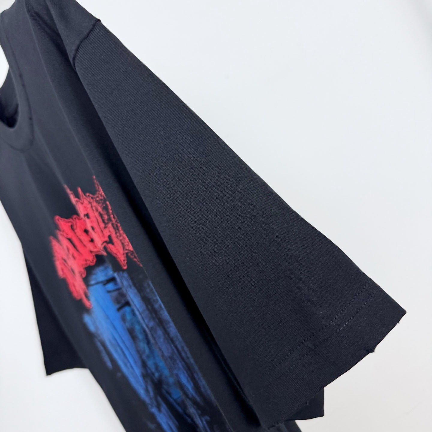 Balenciaga Salon De Couture Medium Fit T-shirt In Black - DesignerGu